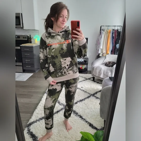 Champion camo set - Picture 1 of 10